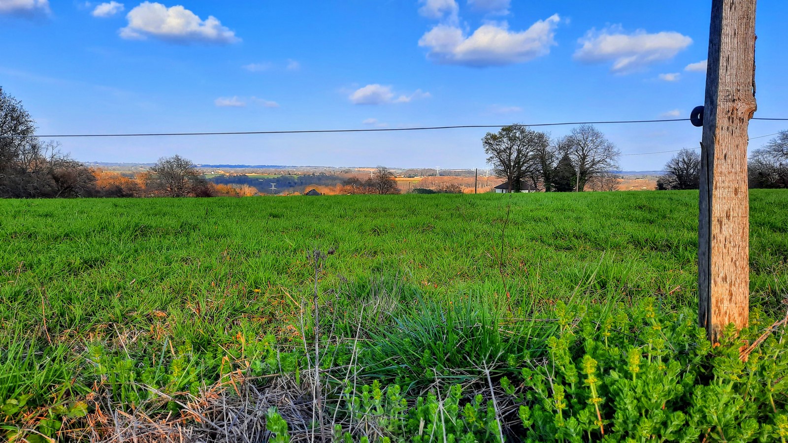 Vue sur la campagne de Bernadets